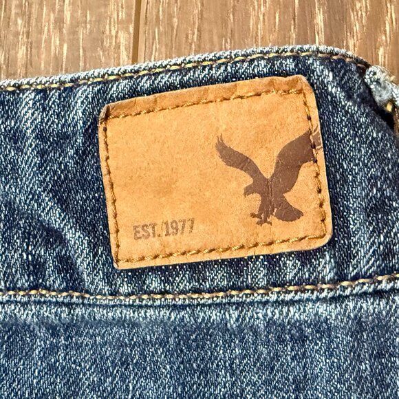 American Eagle Distressed Jean Skirt – Size 4 - Picture 7 of 12